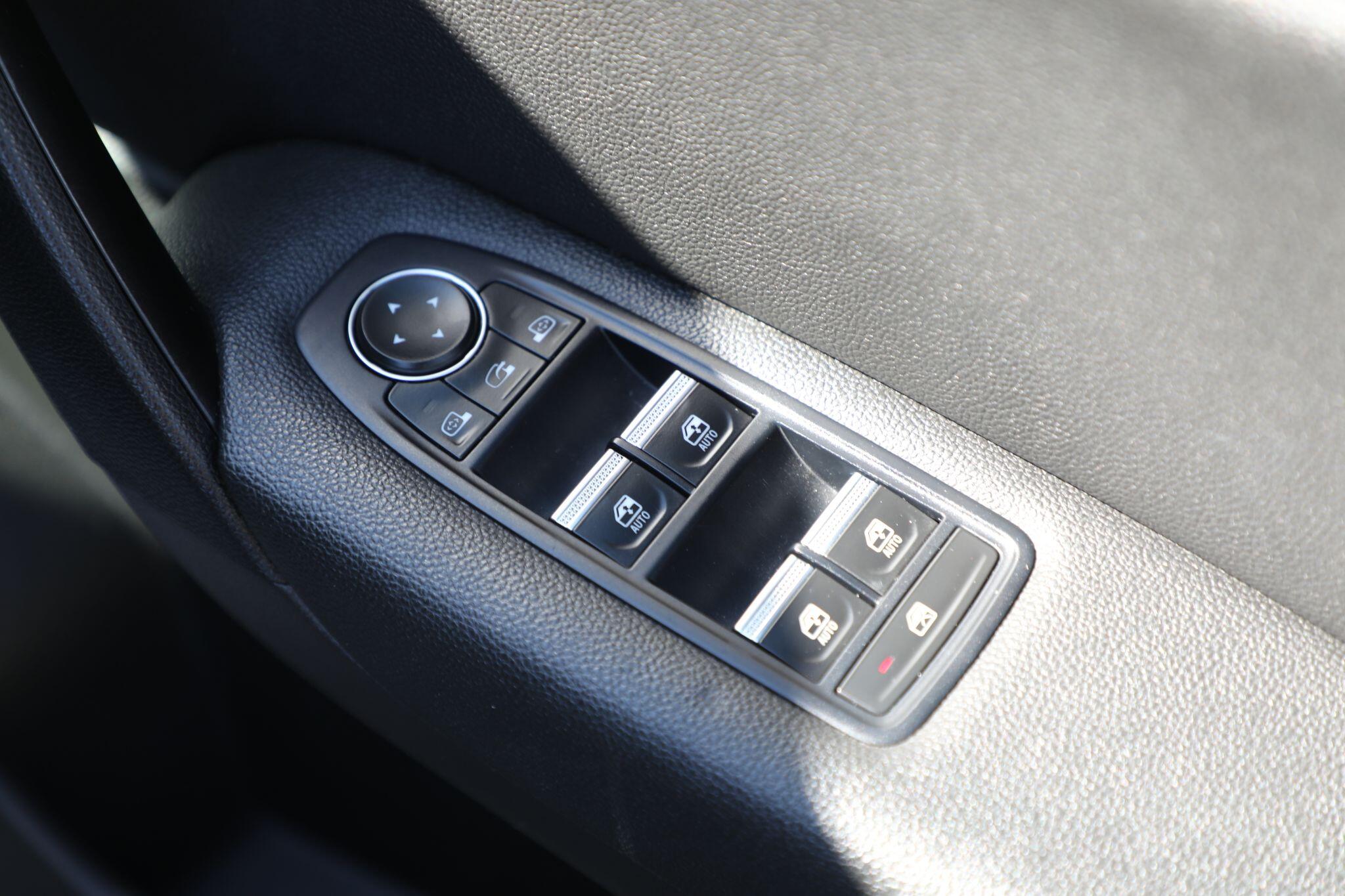 Large vehicle image